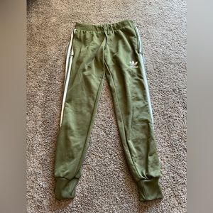 Adidas Sweatpants with stripes